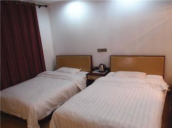 Longtai Star Hotel Csingtao Kültér fotó